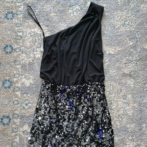 City Triangles Black Sequin dress size Large